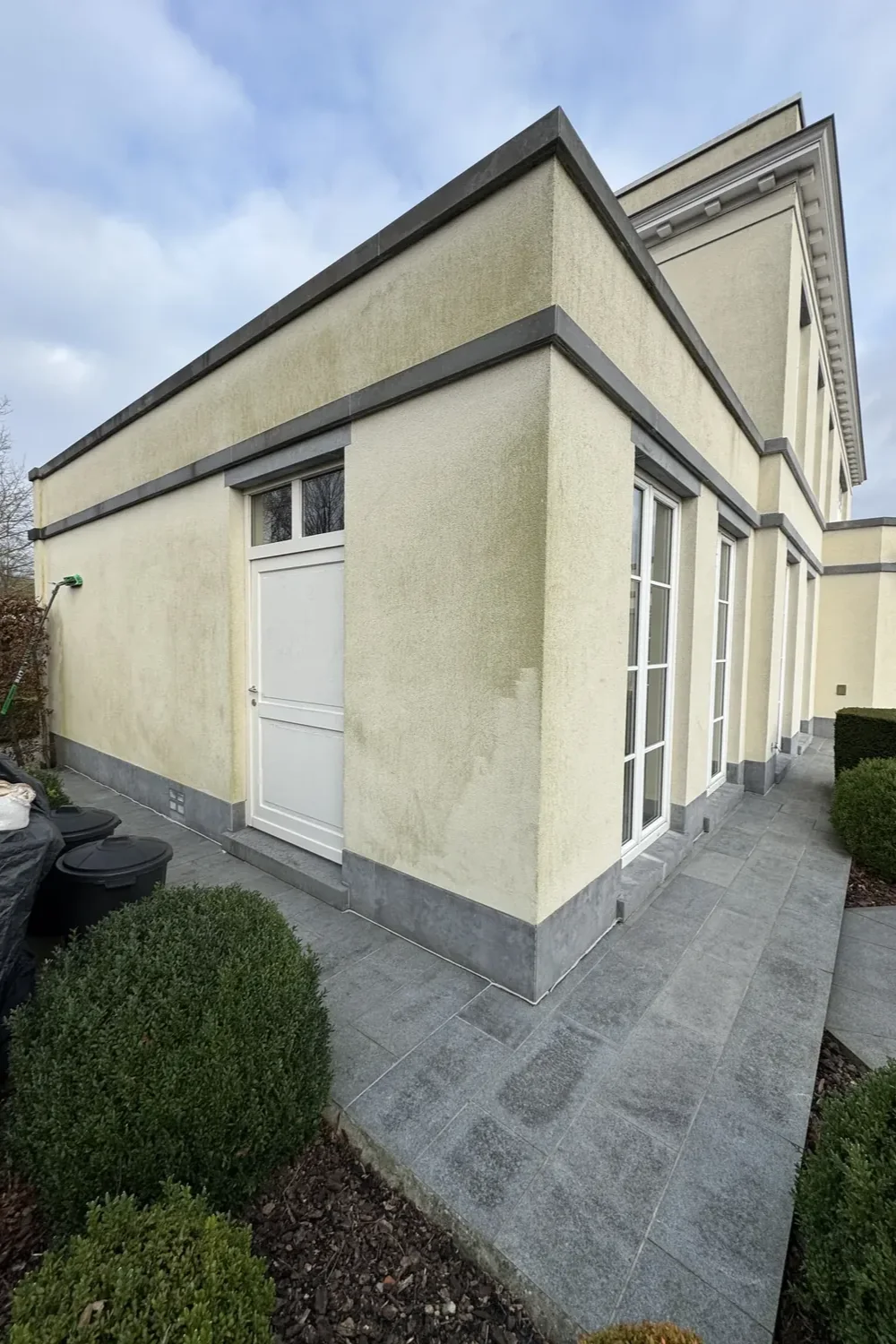 Dezelfde villa voor de reiniging