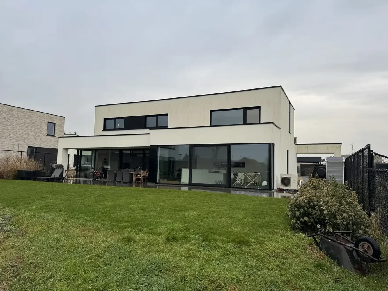 Crepigevel voor de behandeling
