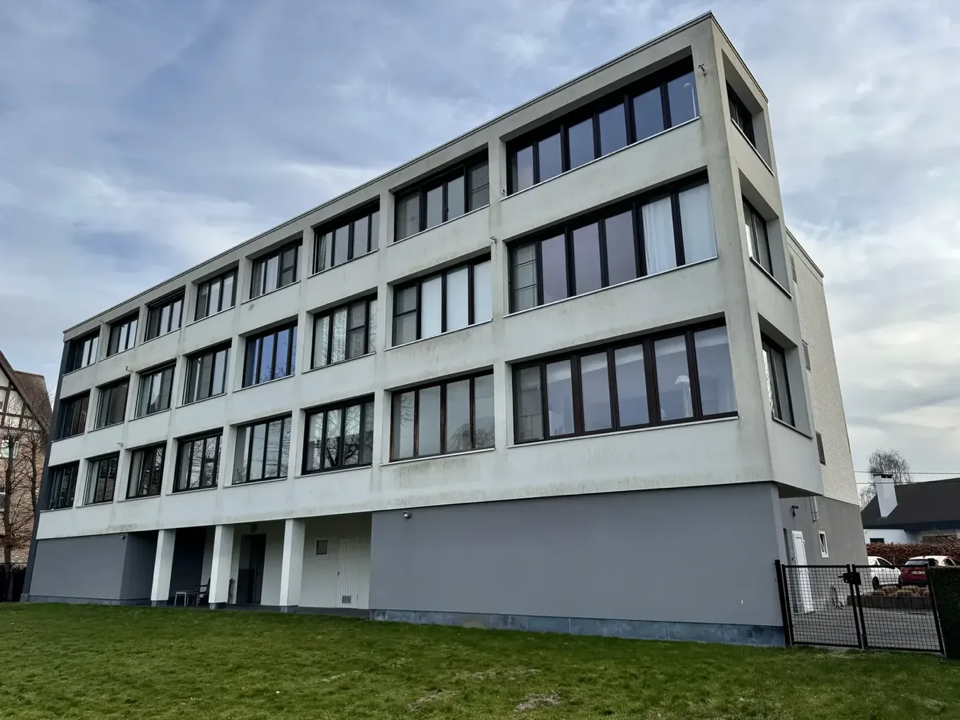 Appartementsgebouw voor crepi reiniging B2B syndicus